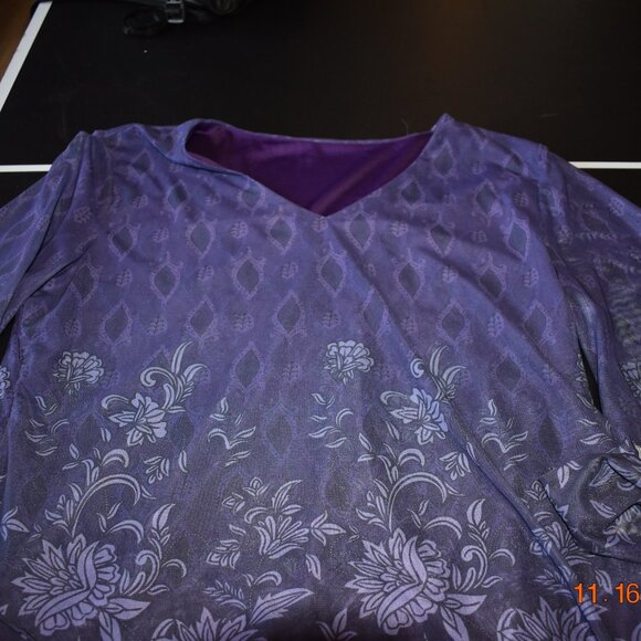 Purple Top - Picture 4 of 5